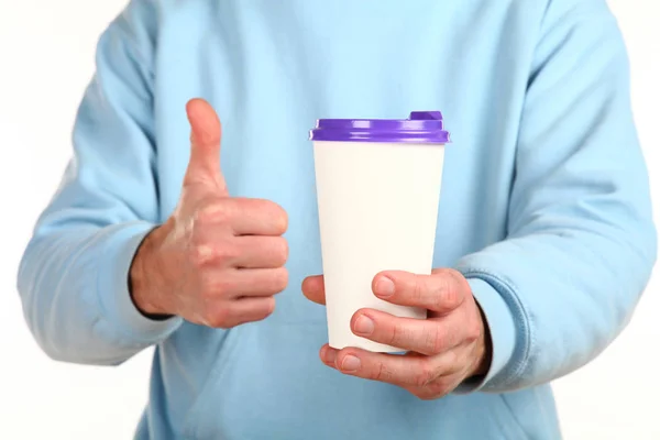 Mano Humana Sostiene Una Taza Café Papel Blanco Con Tapa — Foto de Stock