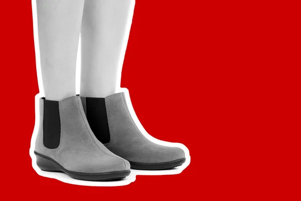 Γυναικεία Παπούτσια Μακριά Λεπτά Γυναικεία Πόδια Φορούν Χαμηλά Δερμάτινα Παπούτσια — Φωτογραφία Αρχείου
