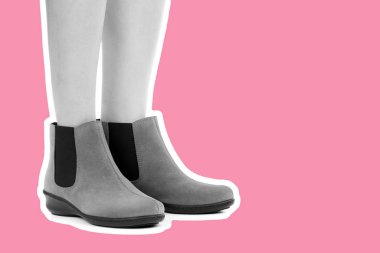 Bayan giysi ayakkabısı. Uzun ince dişinin bacakları düşük deri ayakkabı giyer. Fotokopi alanı olan moda modeli. Klasik ve günlük kıyafet konsepti. Ayrıntılı yakın çekim stüdyo çekimi. Dergi tarzı moda kolajı