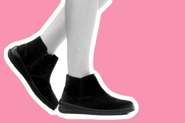 Bayan giysi ayakkabısı. Düşük deri ayakkabılar giyen uzun ince kadın bacakları. Fotokopi alanı olan moda modeli. Klasik ve günlük kıyafet konsepti. Ayrıntılı yakın çekim stüdyo çekimi. Dergi tarzı moda kolajı