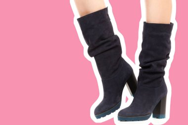 Bayan giysi ayakkabısı. Uzun ince kadın bacakları yüksek topuklu uzun çizme giyer. Fotokopi alanı olan moda modeli. Klasik ve günlük kıyafet konsepti. Ayrıntılı yakın çekim stüdyo çekimi. Dergi tarzı moda kolajı