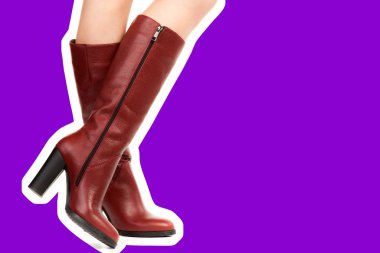 Bayan giysi ayakkabısı. Uzun ince kadın bacakları yüksek topuklu uzun çizme giyer. Fotokopi alanı olan moda modeli. Klasik ve günlük kıyafet konsepti. Ayrıntılı yakın çekim stüdyo çekimi. Dergi tarzı moda kolajı