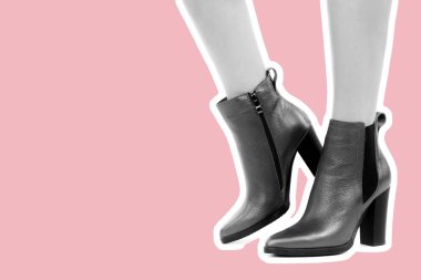 Bayan giysi ayakkabısı. Uzun ince kadın bacakları yüksek topuklu ayakkabı giyer. Fotokopi alanı olan moda modeli. Klasik ve günlük kıyafet konsepti. Ayrıntılı yakın çekim stüdyo çekimi. Dergi tarzı moda kolajı