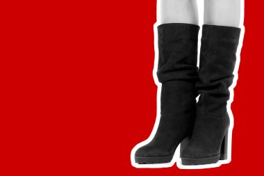 Bayan giysi ayakkabısı. Uzun ince kadın bacakları yüksek topuklu uzun çizmeler giyer. Fotokopi alanı olan moda modeli. Klasik ve günlük kıyafet konsepti. Detaylı yakın çekim stüdyo çekimi Magazin tarzı moda kolajı