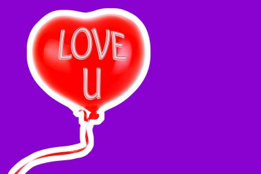 Kırmızı lastik şişme kalp şeklinde balon. Aşk, ilişki, sevgililer günü ve doğum günü kutlaması konsepti. Boş kopya alanı olan dergi tarzı moda kolajı