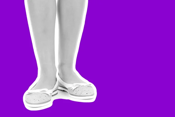 Damskie Obuwie Długie Szczupłe Kobiece Nogi Niskich Skórzanych Butach Moda — Zdjęcie stockowe