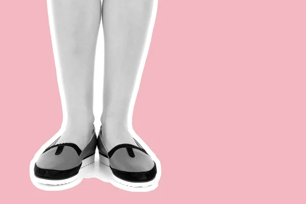 Calzado Mujer Largas Piernas Delgadas Femeninas Que Usan Zapatos Cuero — Foto de Stock