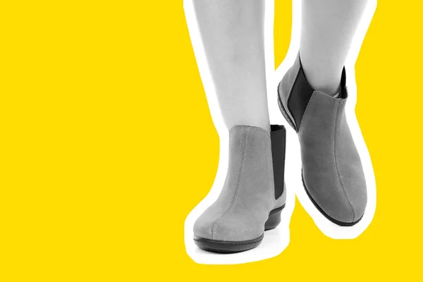 Calzado Mujer Largas Piernas Delgadas Mujer Con Zapatos Cuero Bajos —  Fotos de Stock