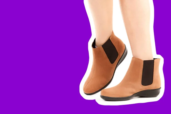 Γυναικεία Παπούτσια Μακριά Γυναικεία Πόδια Χαμηλά Δερμάτινα Παπούτσια Μακέτα Μόδας — Φωτογραφία Αρχείου