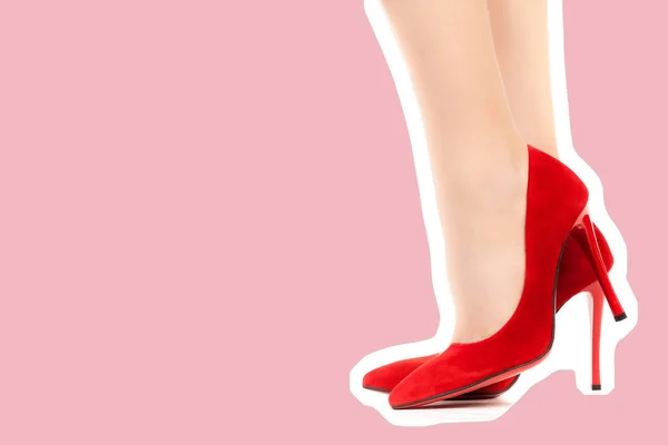 Damenschuhe Lange Schlanke Frauenbeine Die High Heels Tragen Mode Attrappe — Stockfoto