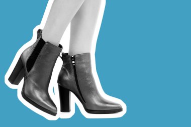 Bayan giysi ayakkabısı. Yüksek topuklu ayakkabı giyen uzun ince kadın bacakları. Fotokopi alanı olan moda modeli. Klasik ve günlük kıyafet konsepti. Ayrıntılı yakın çekim stüdyo çekimi. Dergi tarzı moda kolajı