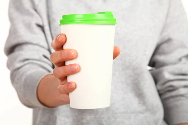 Human Hand Holds Blank Paper Coffee Cup Plastic Cap Concept — Stock Photo, Image