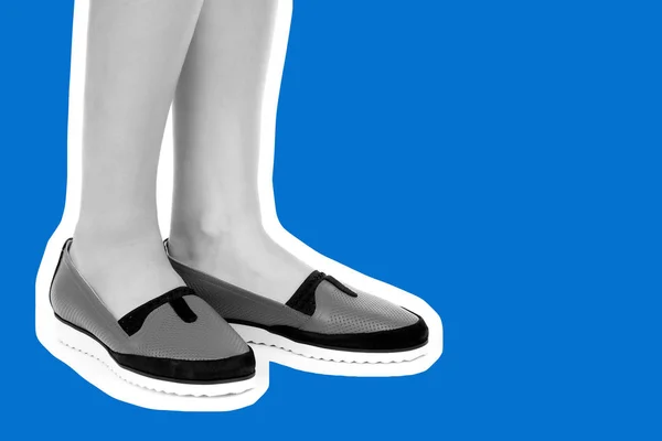 Calçado Roupa Senhora Perna Feminina Magra Longa Usando Sapatos Couro — Fotografia de Stock