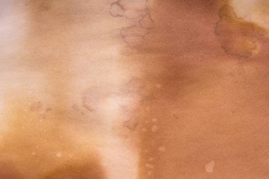 Eski kağıt çarşaf. Toz ve kirli lekelerle dolu boş bir arka plan. Eski ve antika sanat konsepti. Ayrıntılı yakın çekim stüdyo çekimi. Ön manzara. Ayarlanmış