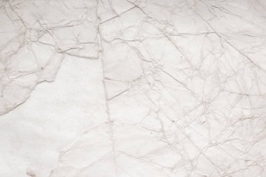 Eski kağıt çarşaf. Toz ve kirli lekelerle dolu boş bir arka plan. Eski ve antika sanat konsepti. Ayrıntılı yakın çekim stüdyo çekimi. Ön manzara. Ayarlanmış