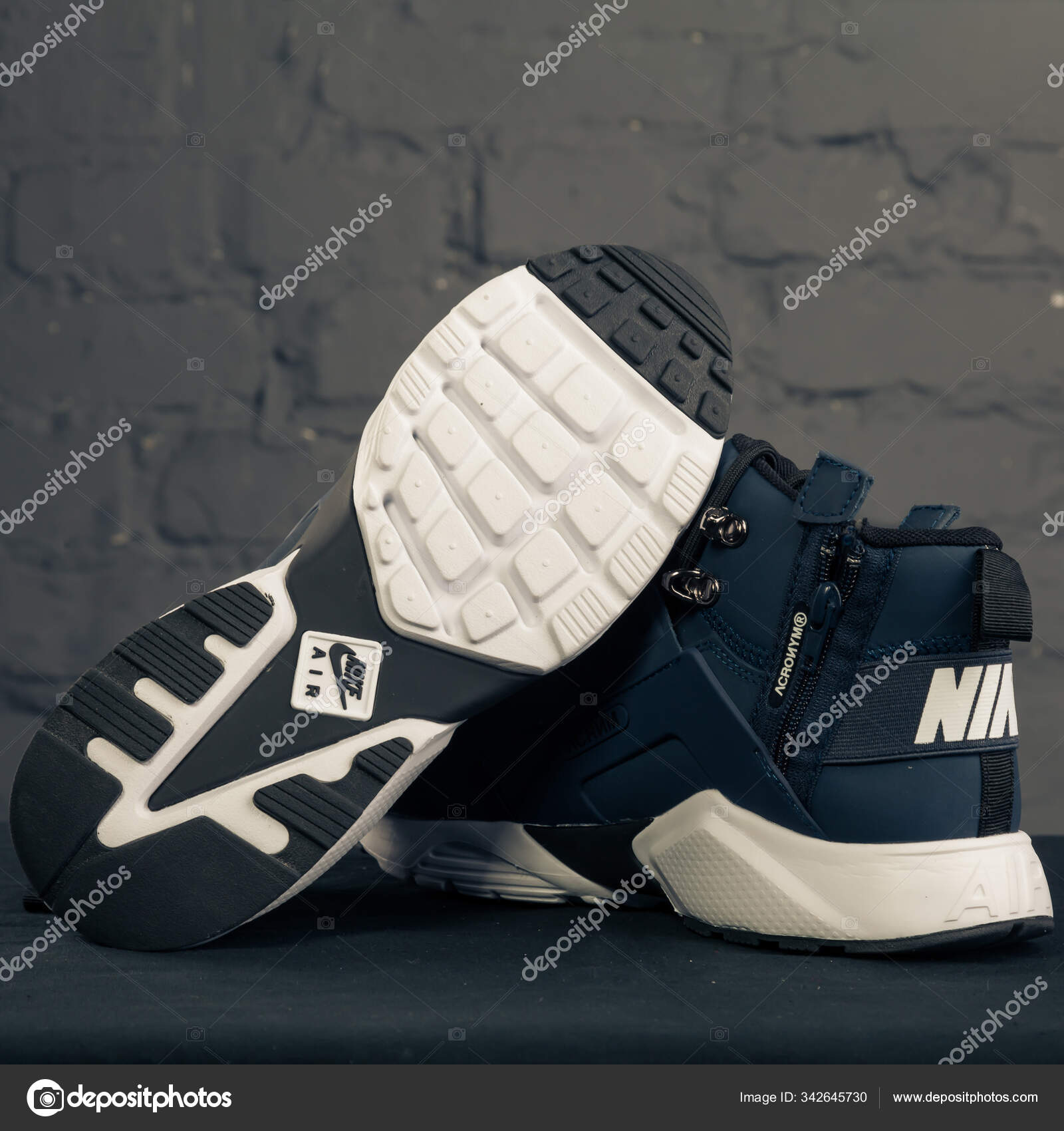 nike huarache acronym