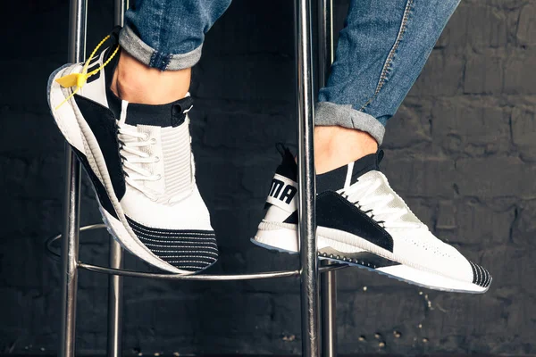 Nya Vackra Färgglada Och Trevliga Puma Ignite Löparskor Sneakers Tränare — Stockfoto