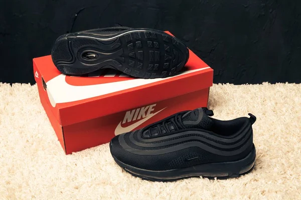 Neue Schöne Bunte Und Schöne Nike Air Max Laufschuhe Turnschuhe — Stockfoto