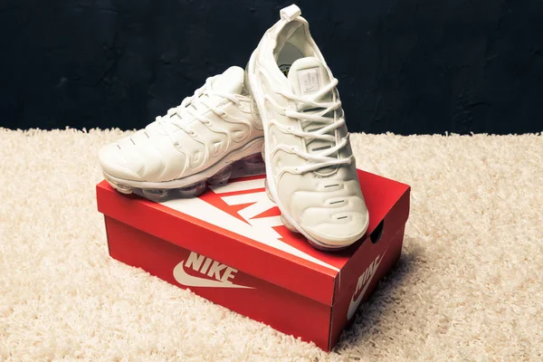 Nya Vackra Färgglada Och Trevliga Nike Air Max Löparskor Sneakers — Stockfoto