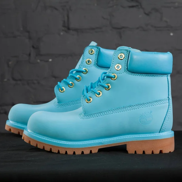 New Beautiful Colorful Nice Timberland Tracking Shoes Sneakers Εκπαιδευτές Δείχνει — Φωτογραφία Αρχείου