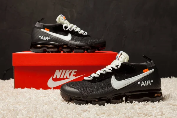 Novo Bonito Colorido Agradável Nike Vapor Max Tênis Corrida Tênis — Fotografia de Stock