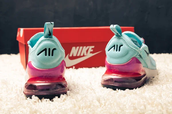 Novo Bonito Colorido Agradável Nike Air Max Tênis Corrida Tênis — Fotografia de Stock