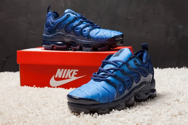 Nya Vackra Färgglada Och Trevliga Nike Air Max Löparskor Sneakers — Stockfoto