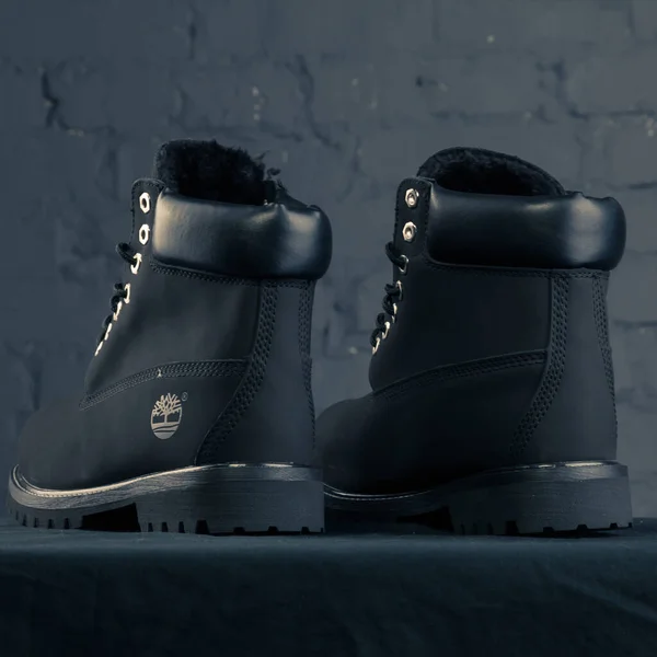 Nieuwe Mooie Kleurrijke Mooie Timberland Tracking Schoenen Sneakers Trainers Toont — Stockfoto