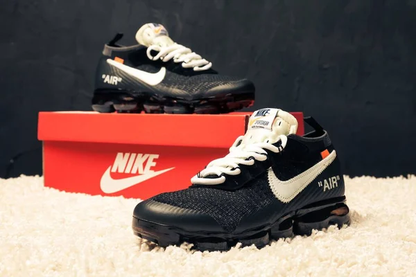 Novo Bonito Colorido Agradável Nike Vapor Max Tênis Corrida Tênis — Fotografia de Stock