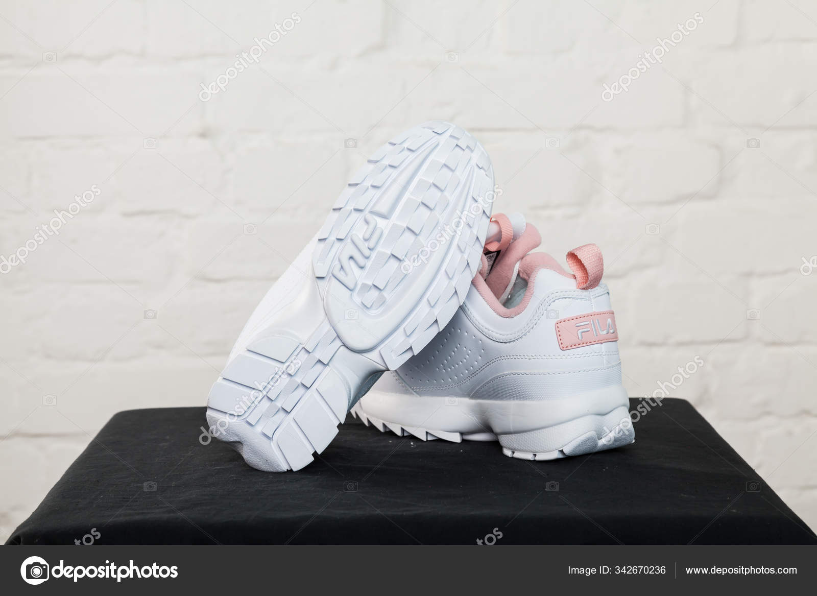 Fila running best sale shoes womens 2018