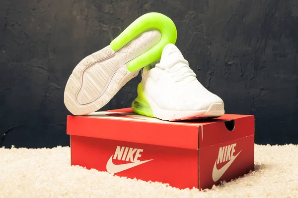 Nya Vackra Färgglada Och Trevliga Nike Air Max Löparskor Sneakers — Stockfoto