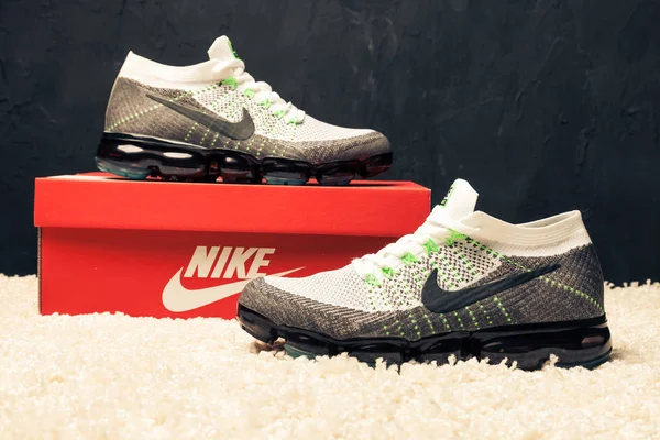 Novo Bonito Colorido Agradável Nike Vapor Max Tênis Corrida Tênis — Fotografia de Stock