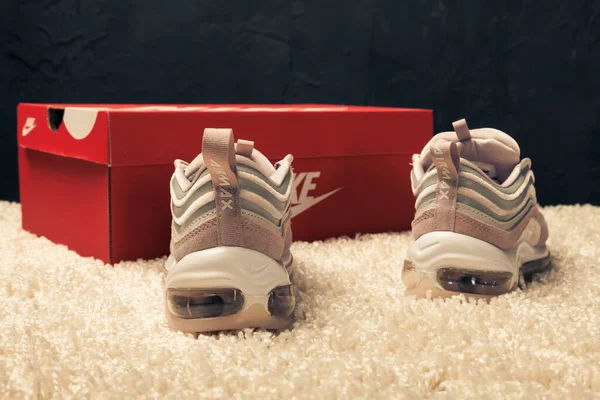 Nya Vackra Färgglada Och Trevliga Nike Air Max Löparskor Sneakers — Stockfoto