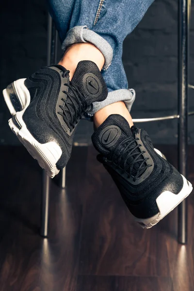 Nya Vackra Färgglada Och Trevliga Nike Air Max Löparskor Sneakers — Stockfoto