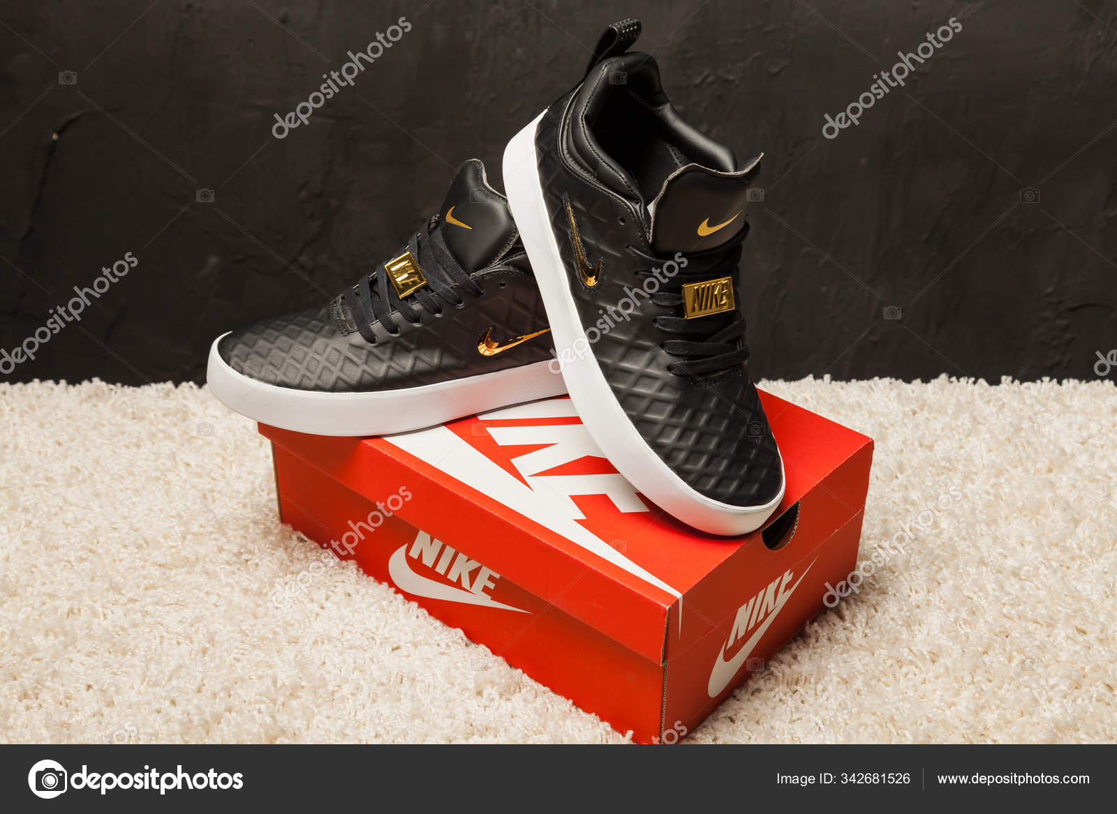nike nice shoes