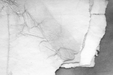 Eski kağıt çarşaf. Toz ve kirli lekelerle dolu boş bir arka plan. Eski ve antika sanat konsepti. Ayrıntılı yakın çekim stüdyo çekimi. Ön manzara. Ayarlanmış