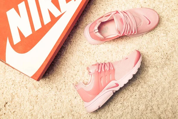 Novo Bonito Colorido Agradável Nike Air Max Tênis Corrida Tênis — Fotografia de Stock