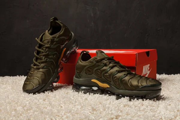 Nya Vackra Färgglada Och Trevliga Nike Air Max Löparskor Sneakers — Stockfoto