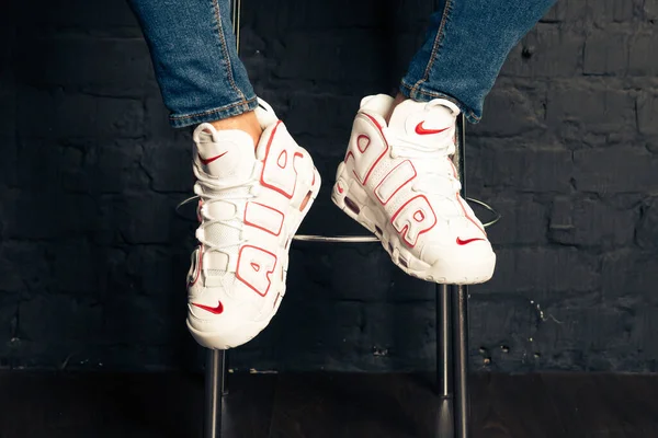 Nya Vackra Färgglada Och Trevliga Nike Air Max Löparskor Sneakers — Stockfoto