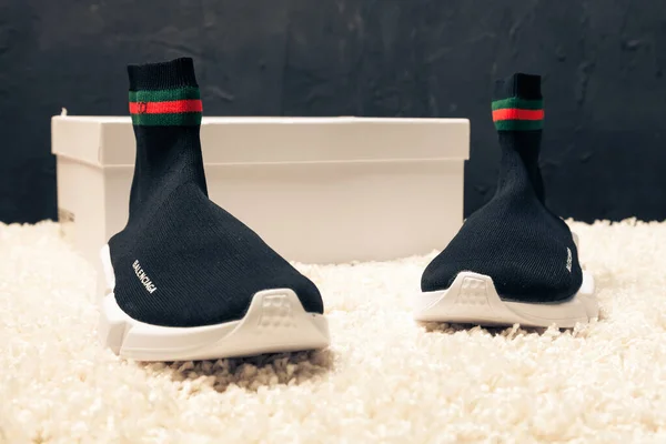 Balenciaga gucci store speed trainer