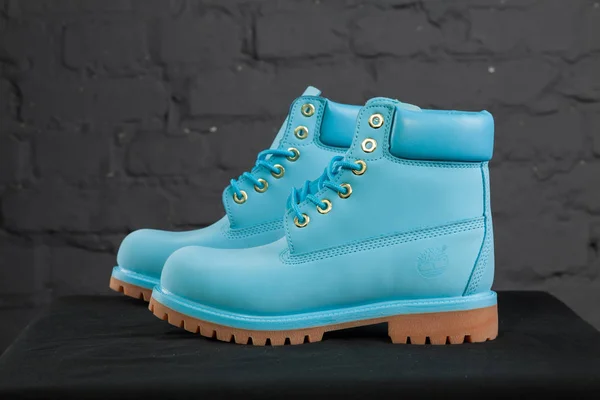 Nuove Belle Scarpe Colorate Belle Timberland Monitoraggio Scarpe Ginnastica Scarpe — Foto Stock