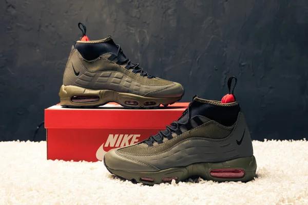 Nya Vackra Färgglada Och Trevliga Nike Air Max Löparskor Sneakers — Stockfoto