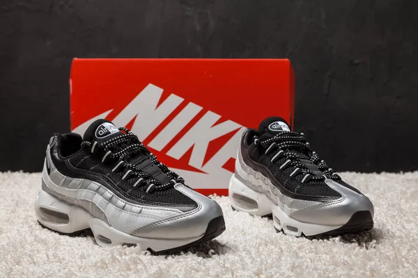 Nya Vackra Färgglada Och Trevliga Nike Air Max Löparskor Sneakers — Stockfoto