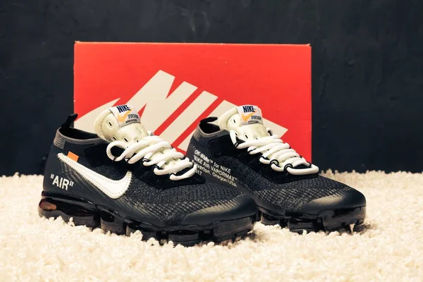 Novo Bonito Colorido Agradável Nike Vapor Max Tênis Corrida Tênis — Fotografia de Stock