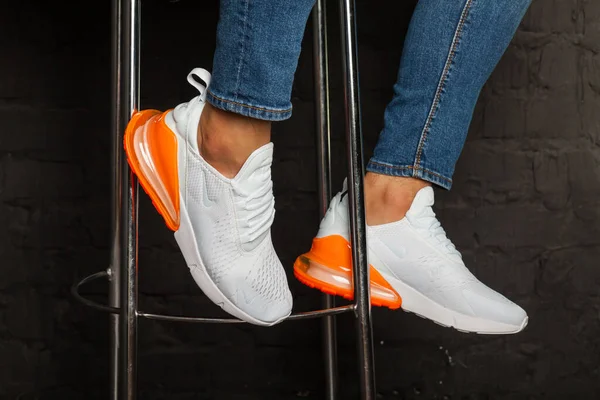 Nowe Piękne Kolorowe Ładne Buty Nike Air Max Biegania Trampki — Zdjęcie stockowe