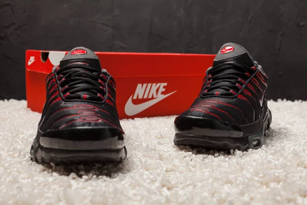 Yeni Renkli Güzel Nike Air Max Koşu Ayakkabıları Spor Ayakkabıları — Stok fotoğraf