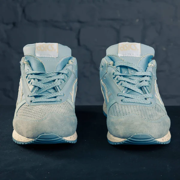 Sepatu Lari Asics Gel Baru Yang Berwarna Warni Dan Bagus — Stok Foto