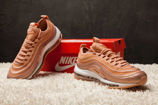 Novo Bonito Colorido Agradável Nike Air Max Tênis Corrida Tênis — Fotografia de Stock