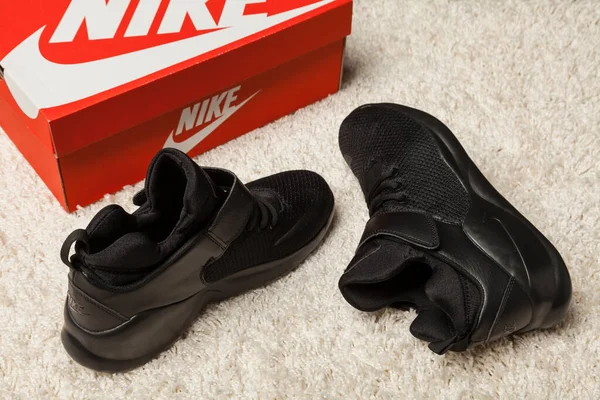 Novo Bonito Colorido Agradável Nike Air Max Tênis Corrida Tênis — Fotografia de Stock