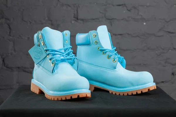 Nuove Belle Scarpe Colorate Belle Timberland Monitoraggio Scarpe Ginnastica Scarpe — Foto Stock